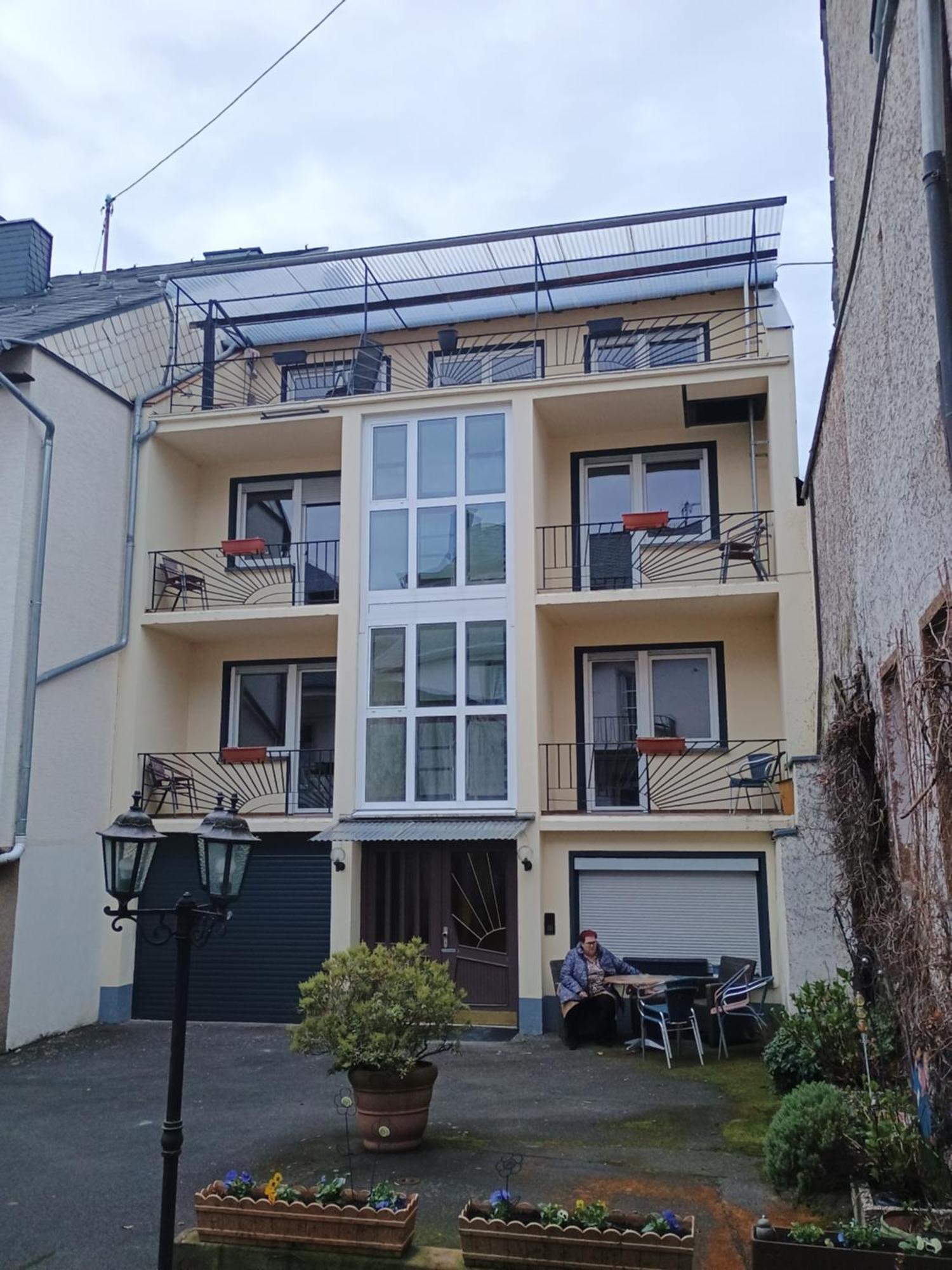Gasthof Zur Grafschaft Veldenz エクステリア 写真