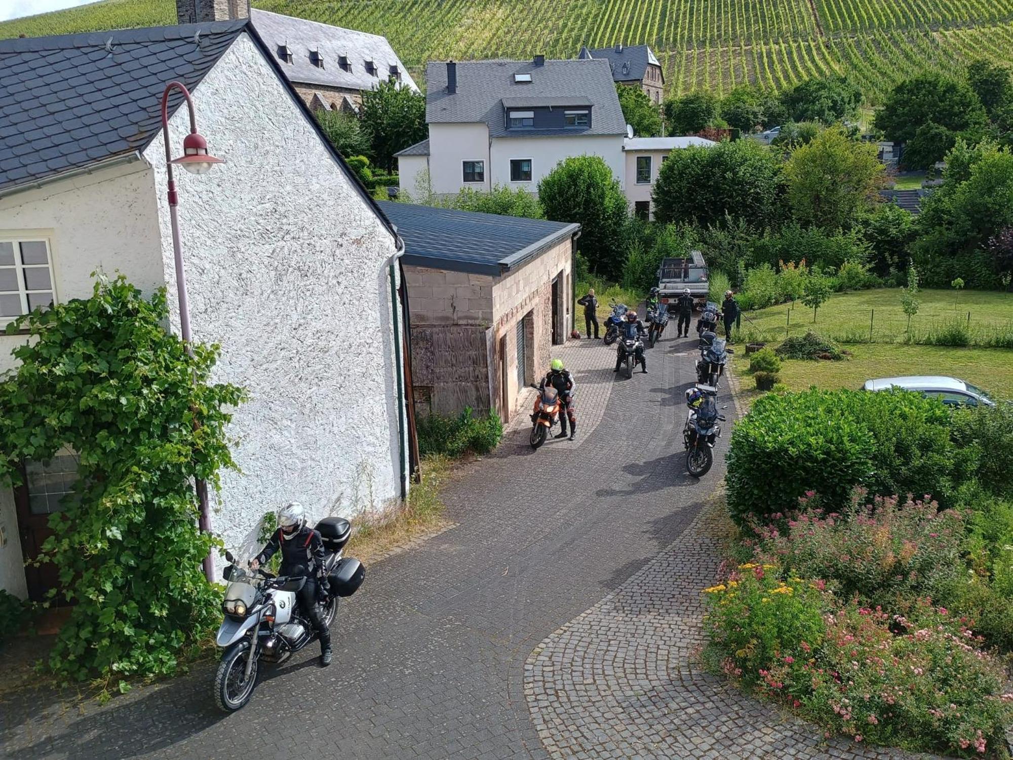 Gasthof Zur Grafschaft Veldenz エクステリア 写真