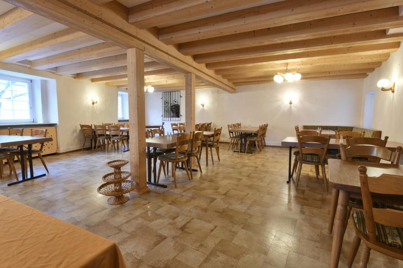 Gasthof Zur Grafschaft Veldenz エクステリア 写真